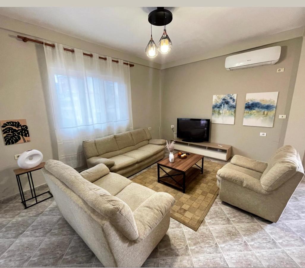 City Center Apartment Тирана Экстерьер фото